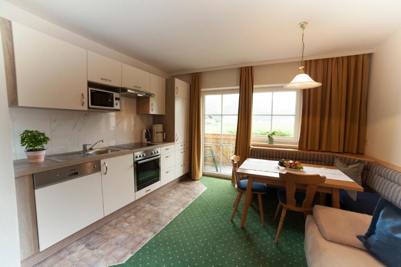 Urlaubsland Sonnfeld Apartment Flachau Bagian luar foto